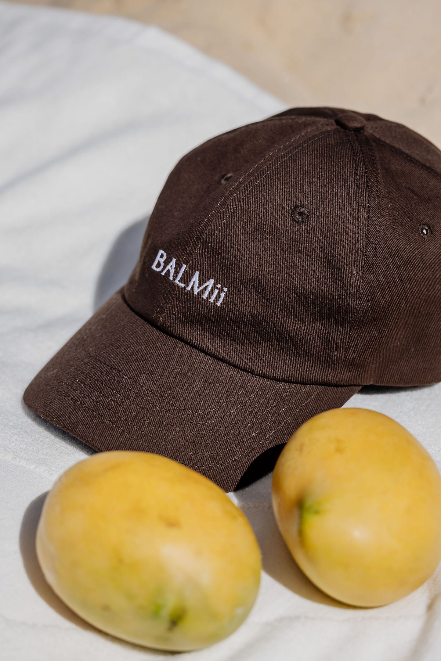 BALMii LOGO CAPS